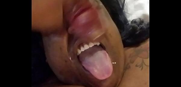  I love when he cum on my face